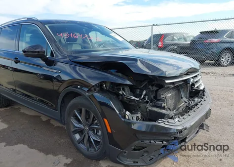 2022 Volkswagen Tiguan 2.0T Se из США, поврежденный, VIN 3VV2B7AX4NM102883